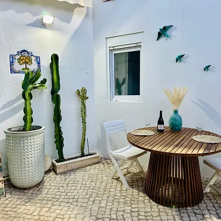 Casa Da Alegria Албуфейра