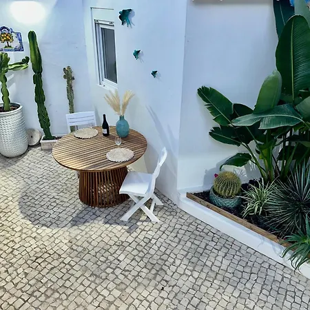別荘 Casa Da Alegria アルブフェイラ
